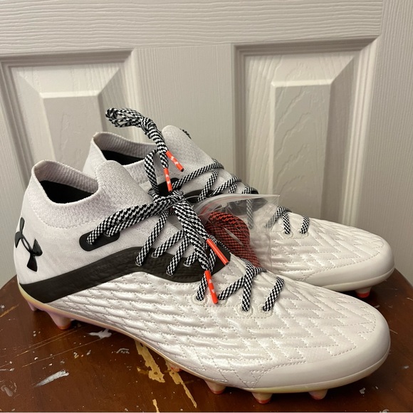 Under Armour Clone Blur MC Football Cleats Men’s Size 8 3023189-100 RARE - Picture 2 of 11